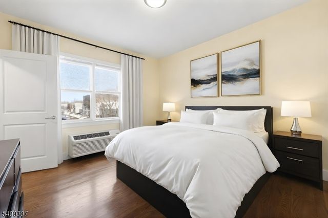 105 Broad Sst, Newark City, NJ 07104