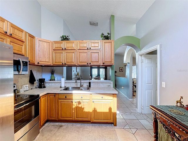 11115 CHERRYWOOD LANE, Riverview, FL 33579