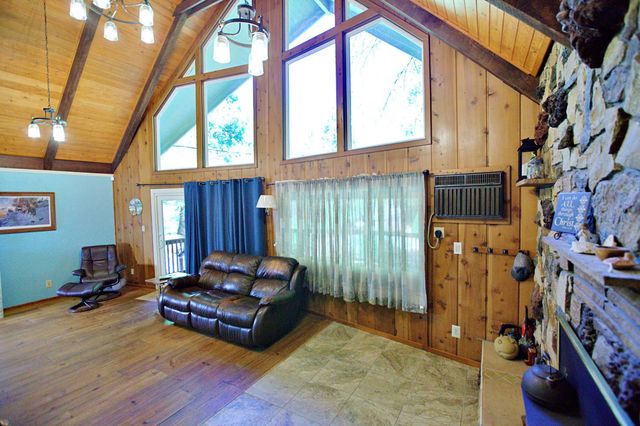 4870 Clear Creek Rd, Placerville, CA 95667