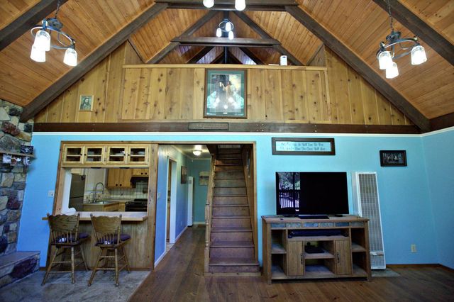 4870 Clear Creek Rd, Placerville, CA 95667