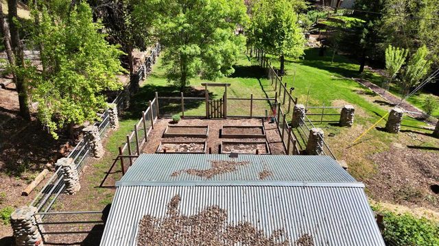 4870 Clear Creek Rd, Placerville, CA 95667