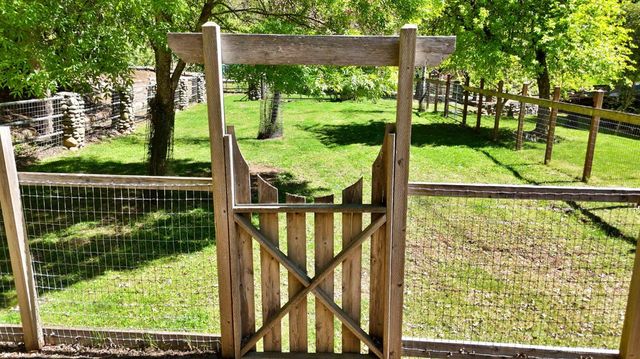 4870 Clear Creek Rd, Placerville, CA 95667