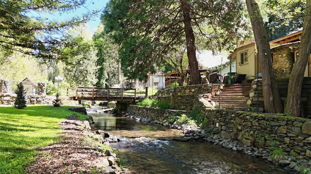 4870 Clear Creek Rd, Placerville, CA 95667