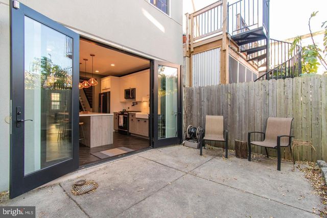 222 RICHMOND ST, Philadelphia, PA 19125