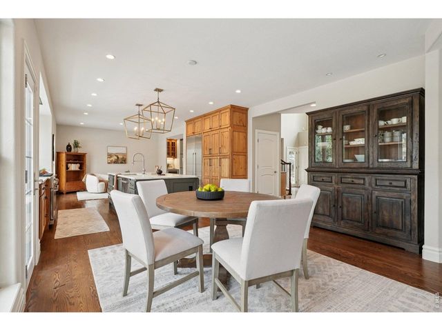 1321 Onyx Cir, Longmont, CO 80504
