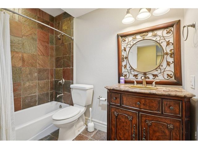 1321 Onyx Cir, Longmont, CO 80504