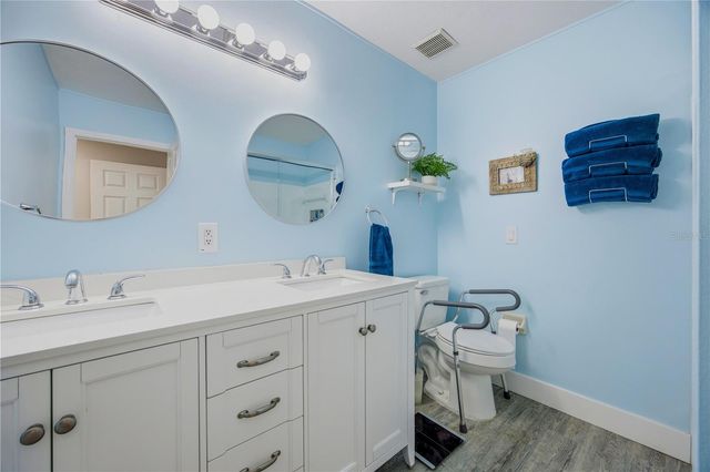 419 NW 50TH BOULEVARD 805, Gainesville, FL 32607
