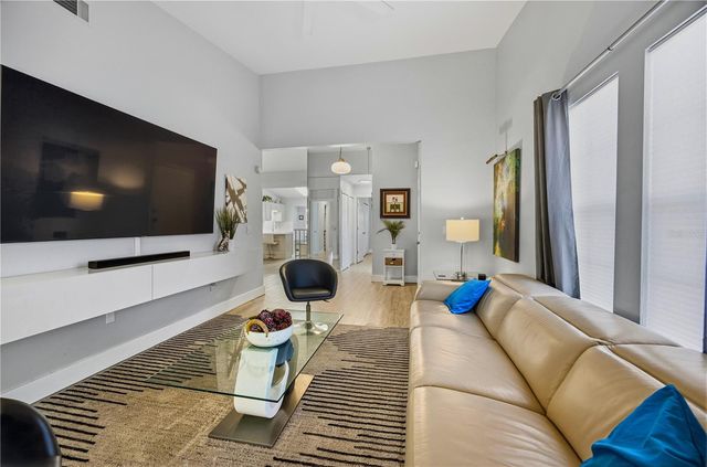 419 NW 50TH BOULEVARD 805, Gainesville, FL 32607