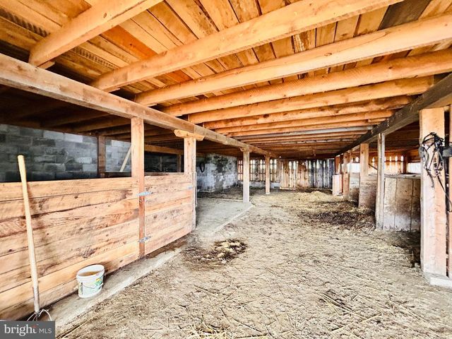 2192 RICHARDS RD, Irvona, PA 16656