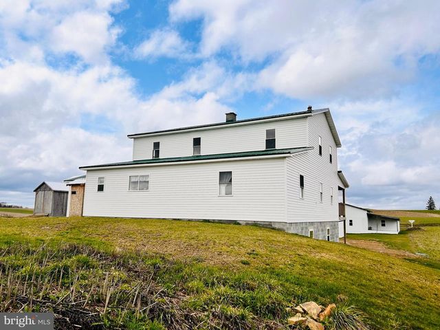 2192 RICHARDS RD, Irvona, PA 16656