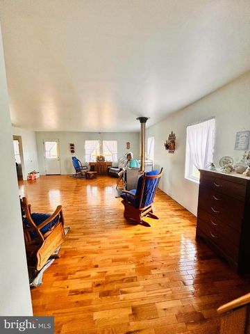 2192 RICHARDS RD, Irvona, PA 16656