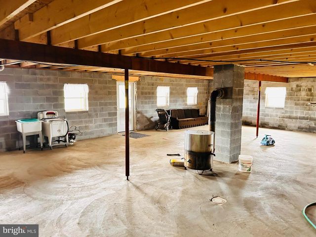 2192 RICHARDS RD, Irvona, PA 16656