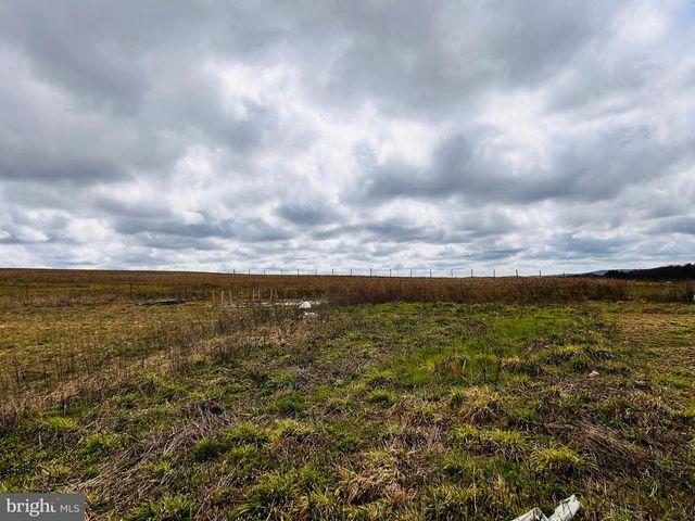 2192 RICHARDS RD, Irvona, PA 16656