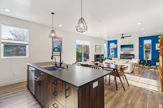 4255 S VALENTINA BAY, Millcreek, UT 84107