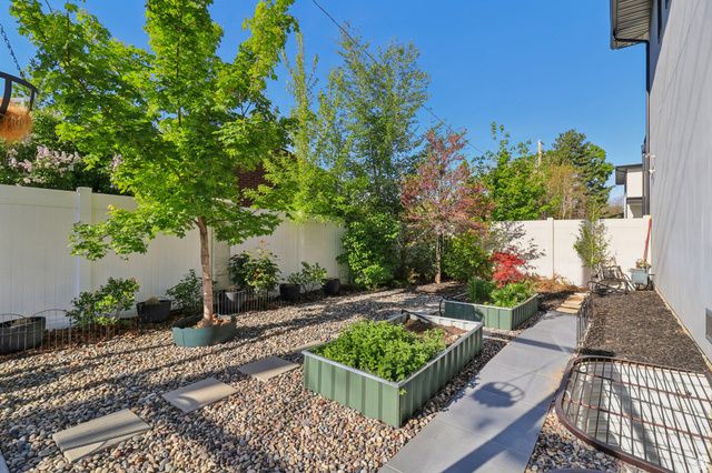 4255 S VALENTINA BAY, Millcreek, UT 84107