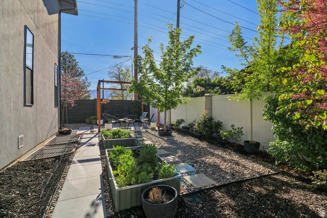 4255 S VALENTINA BAY, Millcreek, UT 84107