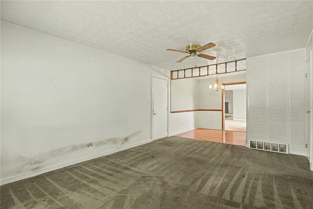 655 Granville Place, Riverside, OH 45431