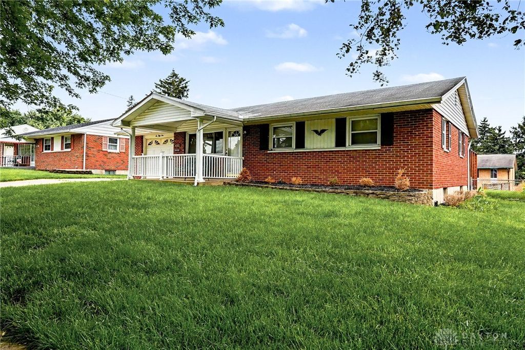 655 Granville Place, Riverside, OH 45431