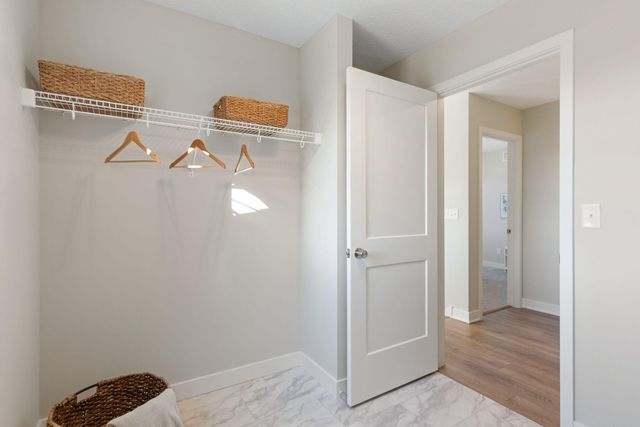 15717 Aquila Avenue, Savage, MN 55378