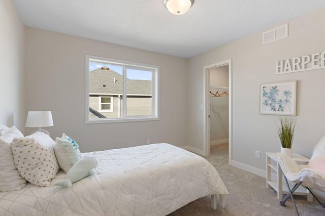 15717 Aquila Avenue, Savage, MN 55378