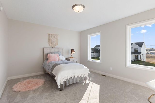 15717 Aquila Avenue, Savage, MN 55378