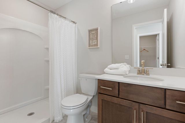 15717 Aquila Avenue, Savage, MN 55378