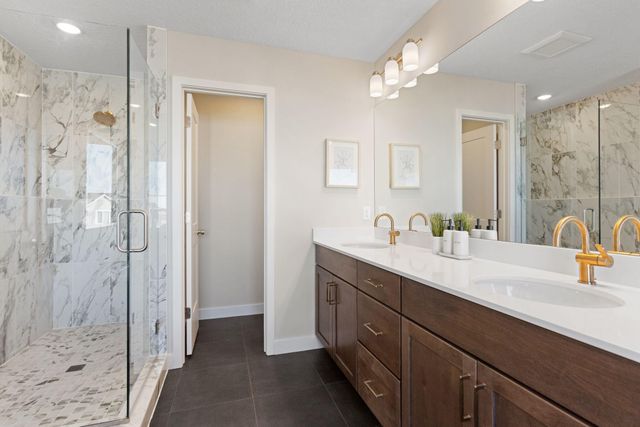 15717 Aquila Avenue, Savage, MN 55378