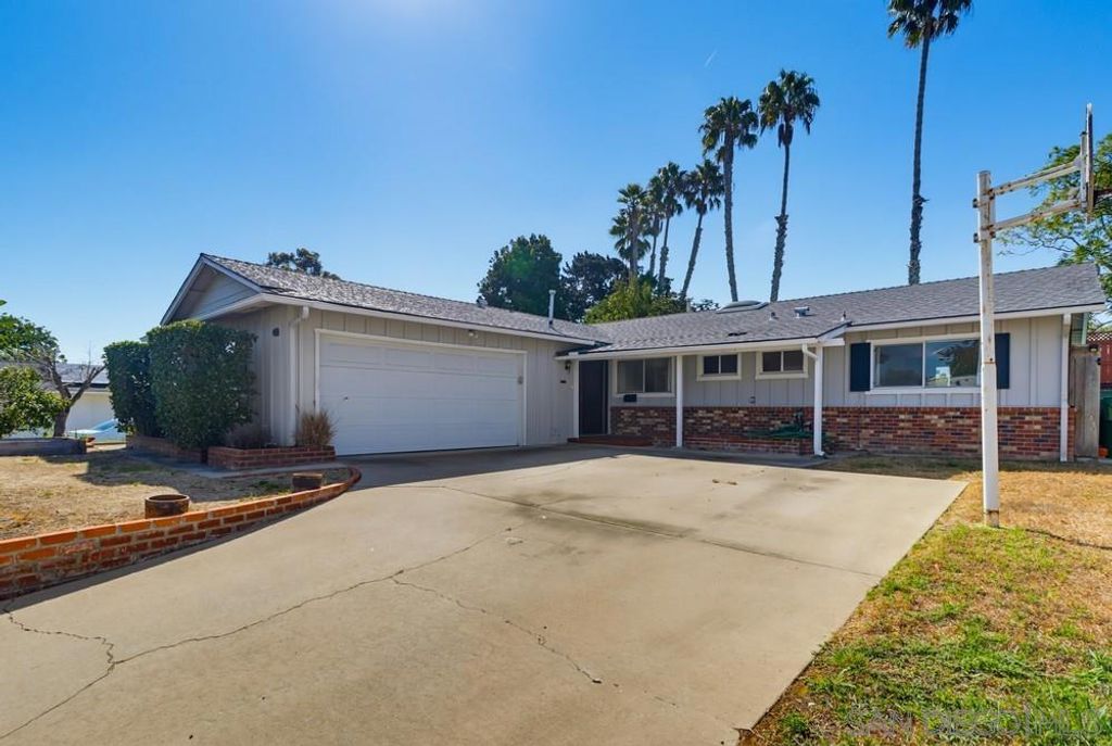 2923 Renault, San Diego, CA 92122 — photo 5