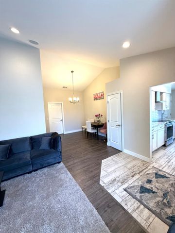 7625 Downing Place Way, Antelope, CA 95843