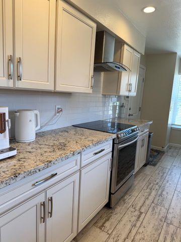 7625 Downing Place Way, Antelope, CA 95843