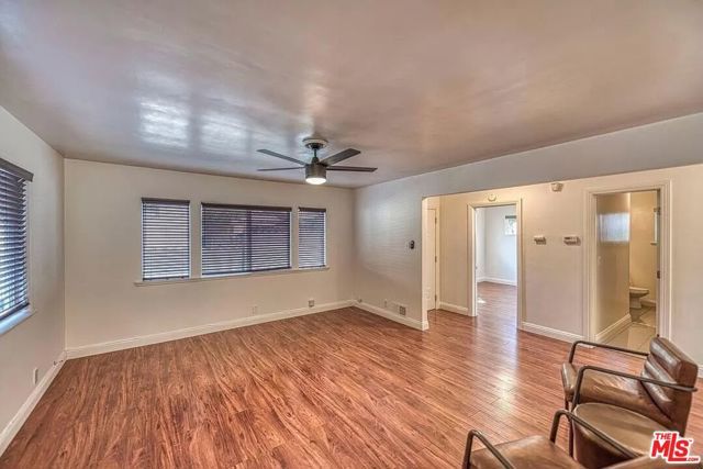 1588 W 36th Street, Los Angeles, CA 90018