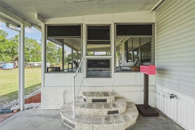 1586 NE GRAPEFRUIT STREET, Arcadia, FL 34266