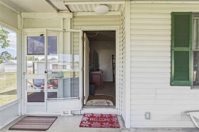 1586 NE GRAPEFRUIT STREET, Arcadia, FL 34266