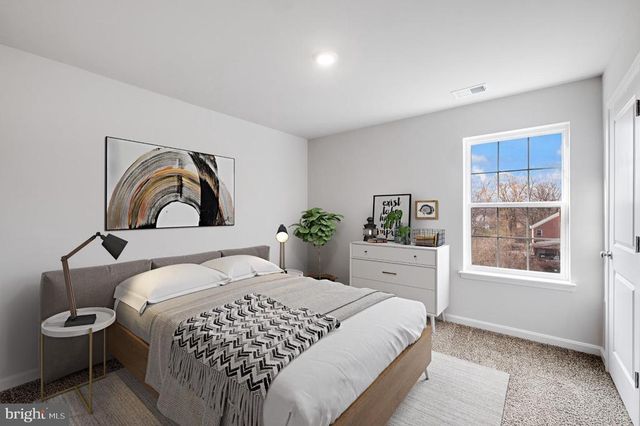 11513 CHALMERS LN, Fredericksburg, VA 22407