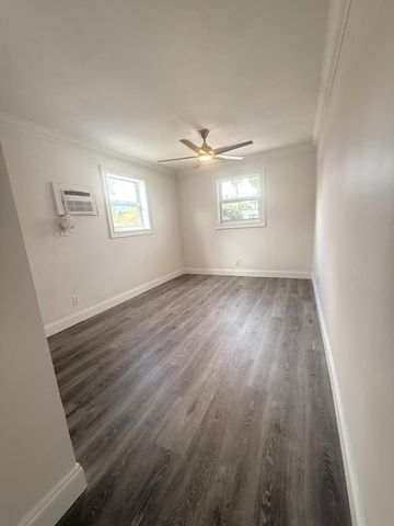 442 SW 14th Court, Pompano Beach, FL 33060