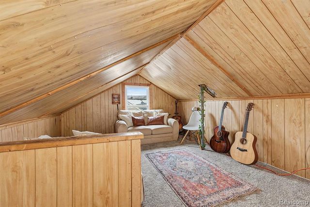 46 E Glass Road, Ortonville, MI 48462