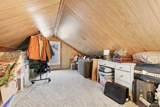 46 E Glass Road, Ortonville, MI 48462