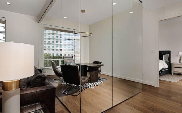 3 Waterway Court 4D, The Woodlands, TX 77380