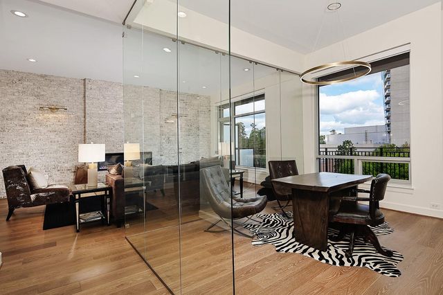 3 Waterway Court 4D, The Woodlands, TX 77380