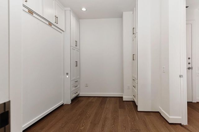 3 Waterway Court 4D, The Woodlands, TX 77380