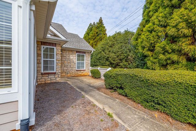 117 Ravines Lane, Spartanburg, SC 29301