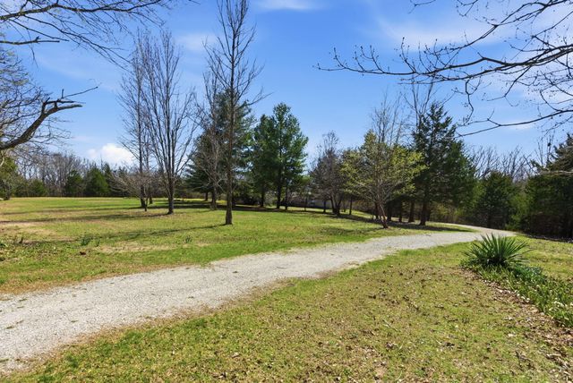 121 State Highway Kk, Galena, MO 65656