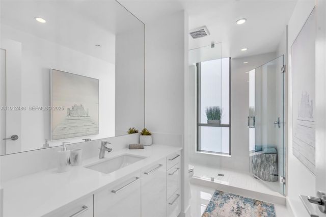 100 E Las Olas Blvd 3703, Fort Lauderdale, FL 33301