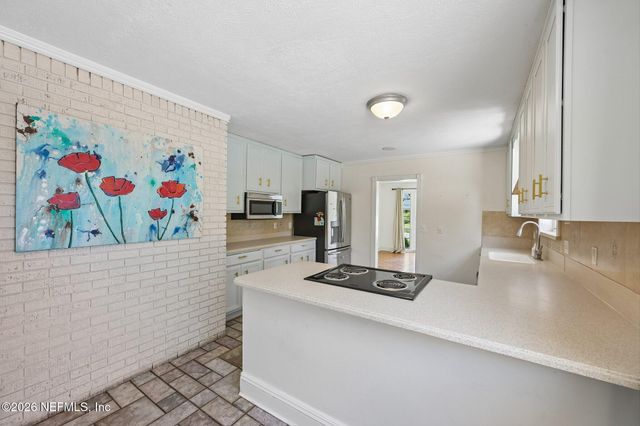 2254 SMULLIAN Trail N, Jacksonville, FL 32217