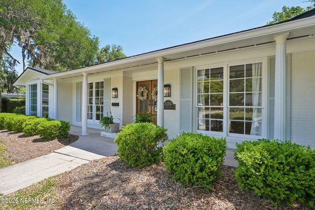2254 SMULLIAN Trail N, Jacksonville, FL 32217
