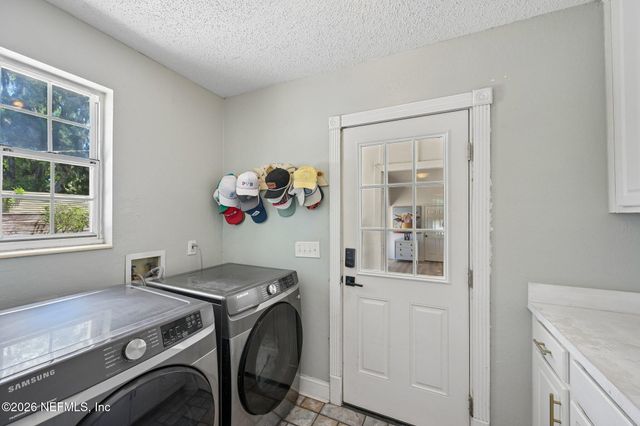 2254 SMULLIAN Trail N, Jacksonville, FL 32217