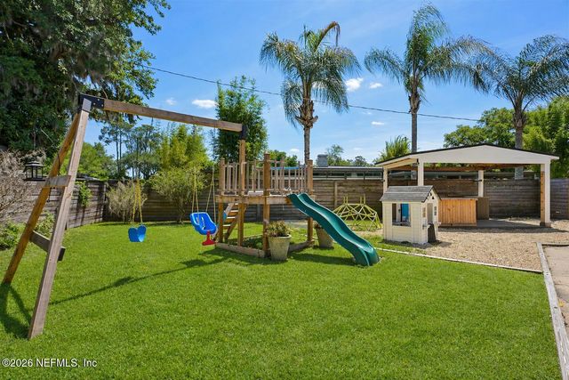 2254 SMULLIAN Trail N, Jacksonville, FL 32217