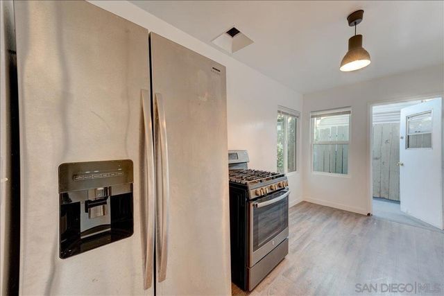 7051 7053 Stanford Avenue, La Mesa, CA 91942