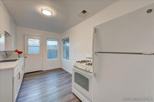 7051 7053 Stanford Avenue, La Mesa, CA 91942