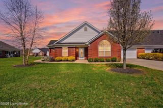 202 Autumn Glen Dr, Mt Washington, KY 40047